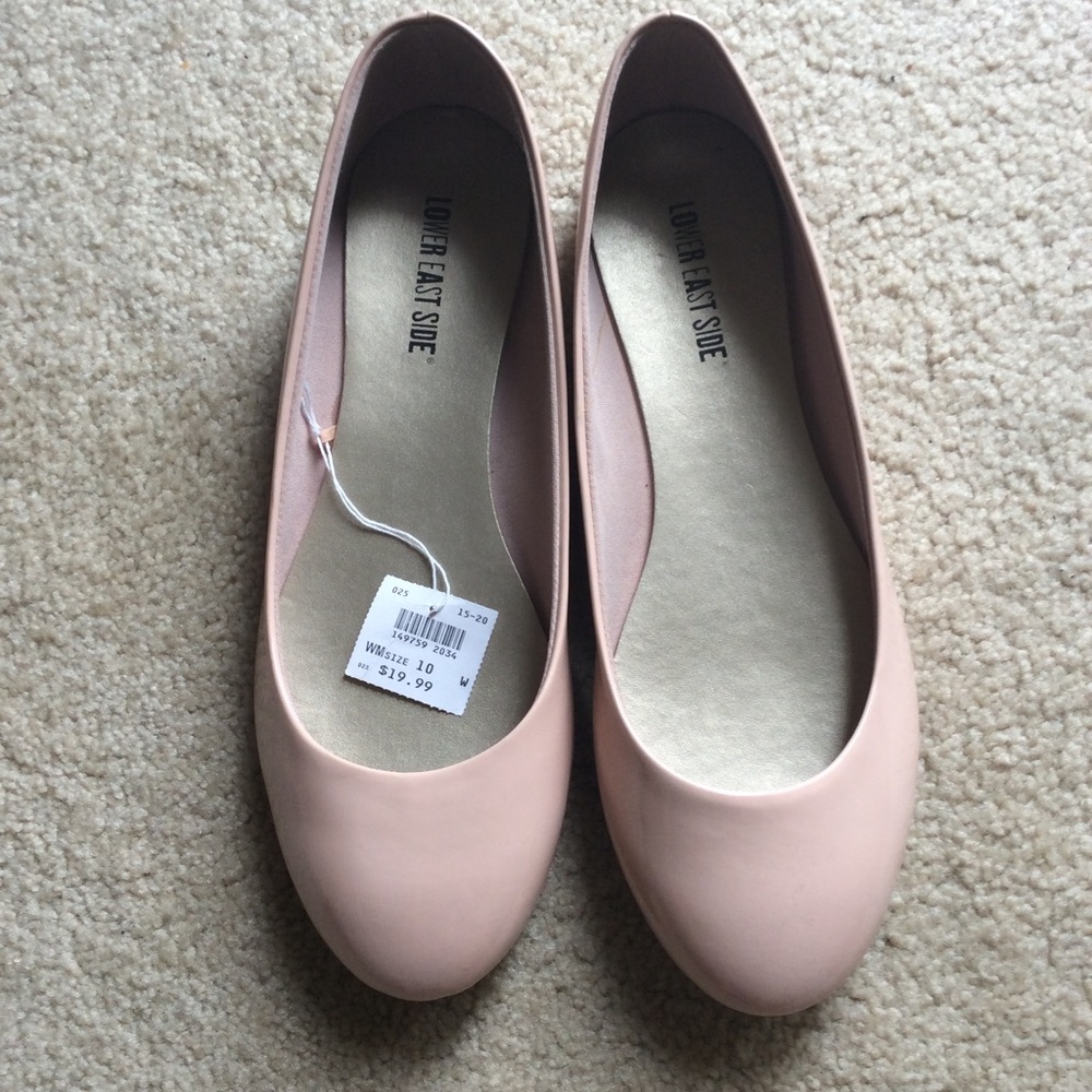 NWT Pink Flats